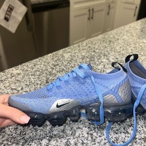 Nike Air Vapormax Flyknit 2 Sneakers